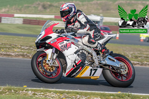 Stephen Magill motorcycle racing at Bishopscourt Circuit