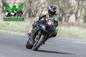 Thomas Maxwell motorcycle racing at Kirkistown Circuit