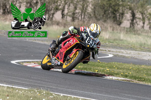 Andy McAllister motorcycle racing at Kirkistown Circuit