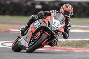 Gary McCoy motorcycle racing at Bishopscourt Circuit