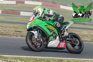 Derek McGee motorcycle racing at Bishopscourt Circuit