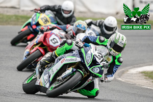 Gary O'Brien motorcycle racing at Mondello Park