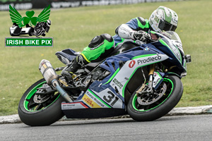 Gary O'Brien motorcycle racing at Mondello Park