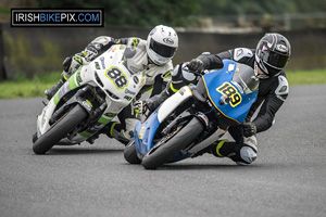 Robert O'Connell motorcycle racing at Bishopscourt Circuit