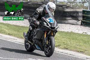 Luke O'Higgins motorcycle racing at Mondello Park