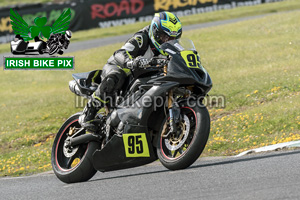 Chris O'Mahony motorcycle racing at Mondello Park