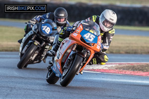 Lee Osprey motorcycle racing at the Sunflower Trophy, Bishopscourt Circuit