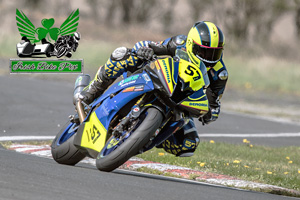 Michael Owens motorcycle racing at Kirkistown Circuit