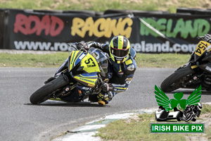 Michael Owens motorcycle racing at Mondello Park