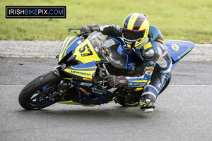 Michael Owens motorcycle racing at Mondello Park