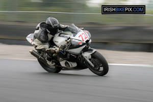 Ivan Oxley motorcycle racing at Mondello Park