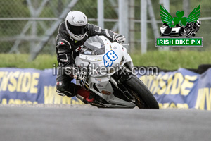 Mark Quilligan motorcycle racing at Mondello Park