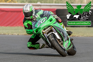 Denver Robb motorcycle racing at Bishopscourt Circuit