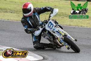 Nigel Robinson motorcycle racing at Nutts Corner Circuit