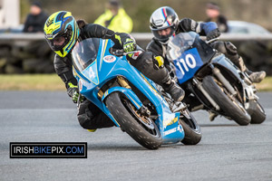 Samantha Scott motorcycle racing at Bishopscourt Circuit