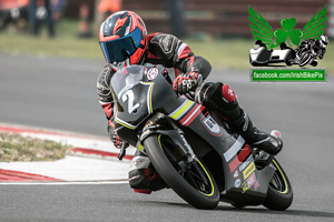 Peter Shannon motorcycle racing at Bishopscourt Circuit