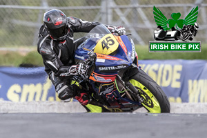 Darryl Sharkey motorcycle racing at Mondello Park