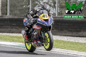 Darryl Sharkey motorcycle racing at Mondello Park