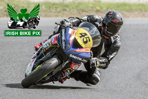 Darryl Sharkey motorcycle racing at Mondello Park