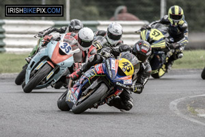 Darryl Sharkey motorcycle racing at Mondello Park