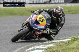 Darryl Sharkey motorcycle racing at Mondello Park