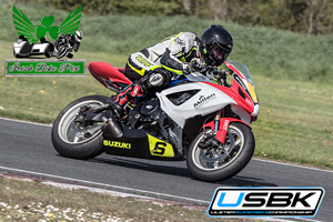 John Shields motorcycle racing at Kirkistown Circuit