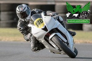 Steven Smith motorcycle racing at Bishopscourt Circuit