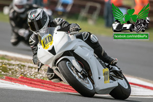 Steven Smith motorcycle racing at Bishopscourt Circuit
