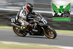 Dave Walsh motorcycle racing at Kirkistown Circuit