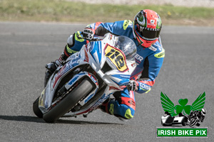 Mick Walsh motorcycle racing at Mondello Park